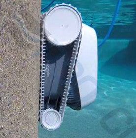 Maytronics Dolphin™ Echo Robotic Pool Cleaner
